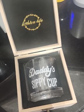 Daddy's Sippy Cup Engraved Whiskey Glass 12 Oz Tumbler With Marvelous Wooden Box